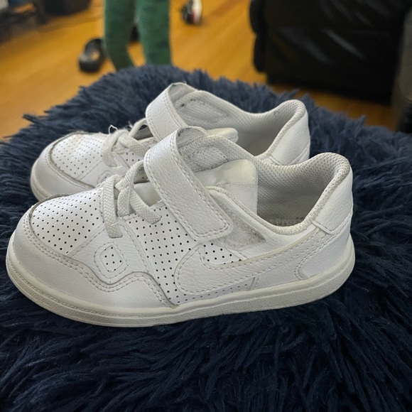 Nike Shoes Toddler Boy Nike Velcro Sneakers Poshmark